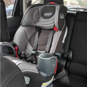 safety gear on car seat